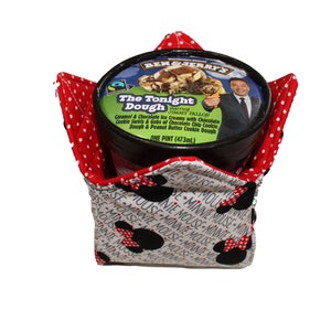 Ice Cream/ Ramen Bowl Cozy Minnie Mouse