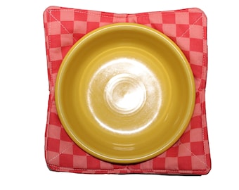 Reversible Bowl Cozy Pink Checkers