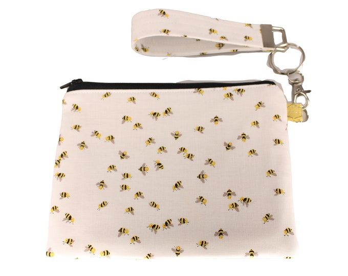 Petite White Bee Carly Wristlet