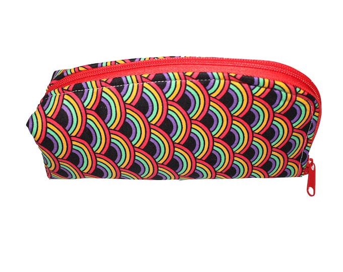 The Hold Em & Fold Em Pouch Rainbow
