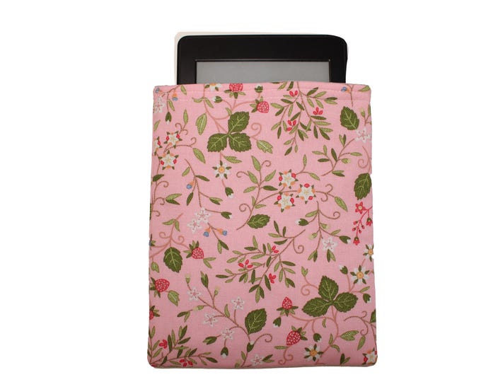 Kindle Slip In Pouch Strawberries on Pink