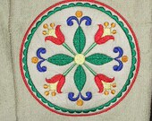 PAIR hand towels - Tulip Pennsylvania Dutch Hex Sign - EMBROIDERED 15 x 25 inch hand towels for kitchen or bath