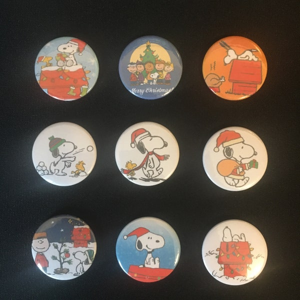 Inspiré de Snoopy ! Noël ! Cacahuètes ! Woodstock ! Charlie Brown ! Badges à épingles ! Badges pour badges publicitaires !