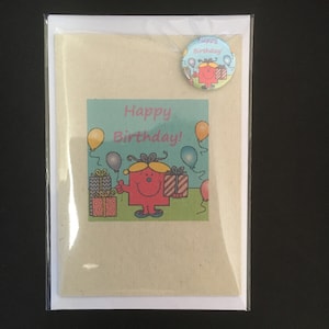 Carta! Ispirato al compleanno di Little Miss! Biglietto d'auguri! Saluti! Tutte le occasioni! Badge per pulsante gratuito! Badge con spilla D da 25 mm! Badge sul retro di sicurezza da 38 mm!