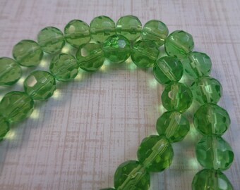 8x 4mm, 19x 6mm Pretty 8mm clear green yellow round glass beads, Pretty Green czech glass beads mix x20 beads