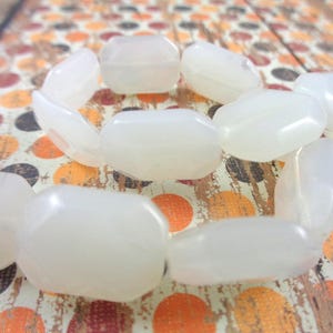 6 Beautiful Milky White Opaque Flat 16x12mm Rectangle Glass Beads Rounded Faceted Edges Cloudy White Smooth Flat Glass Beads Shiny #S5622