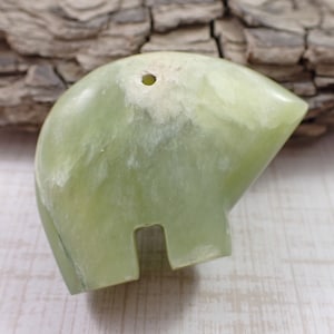 1 Piece Natural Serpentine Zuni Bear - Large Thick Heavy Pendant - Light Green White Stone Fetish Bear - Green Serpentine Stone Bear #S6200