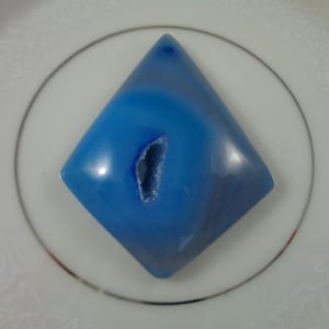 1 Bright Blue Elongated Diamond Shaped Druzy Quartz Pendant 46x36x7mm Smooth Finish Druzy Hole Crystal Druzy Smooth Finish Pendant #S4003