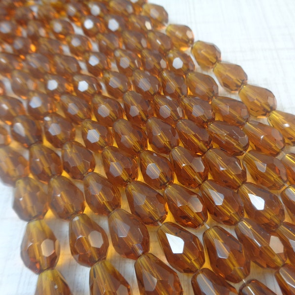 32 Pretty Topaz Brown Teardrop Glass Beads 10x7mm Faceted Tear Drop Brown Topaz Glass Beads Clear Teardrop Shaped Glass Beads Brown #S3008