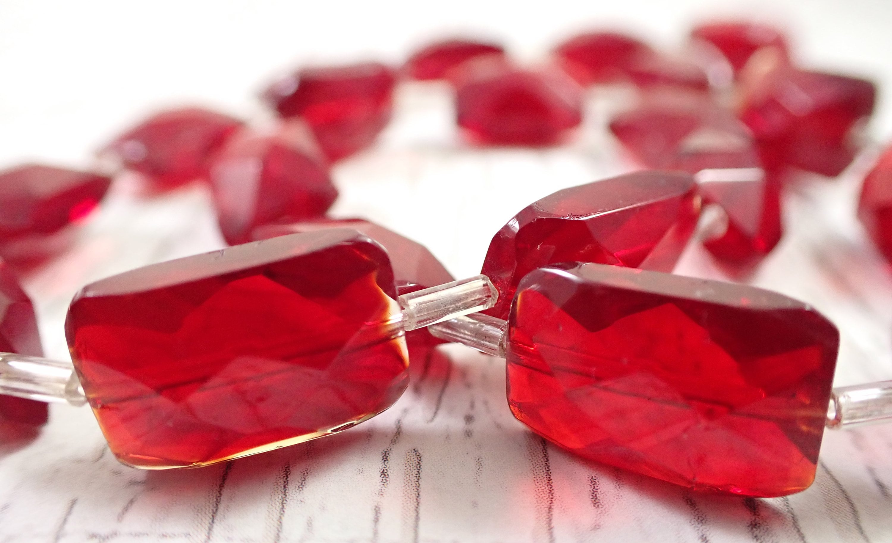 20 Pcs Red Faceted Glass Beads - Rectangle Transparent Bright Red ...
