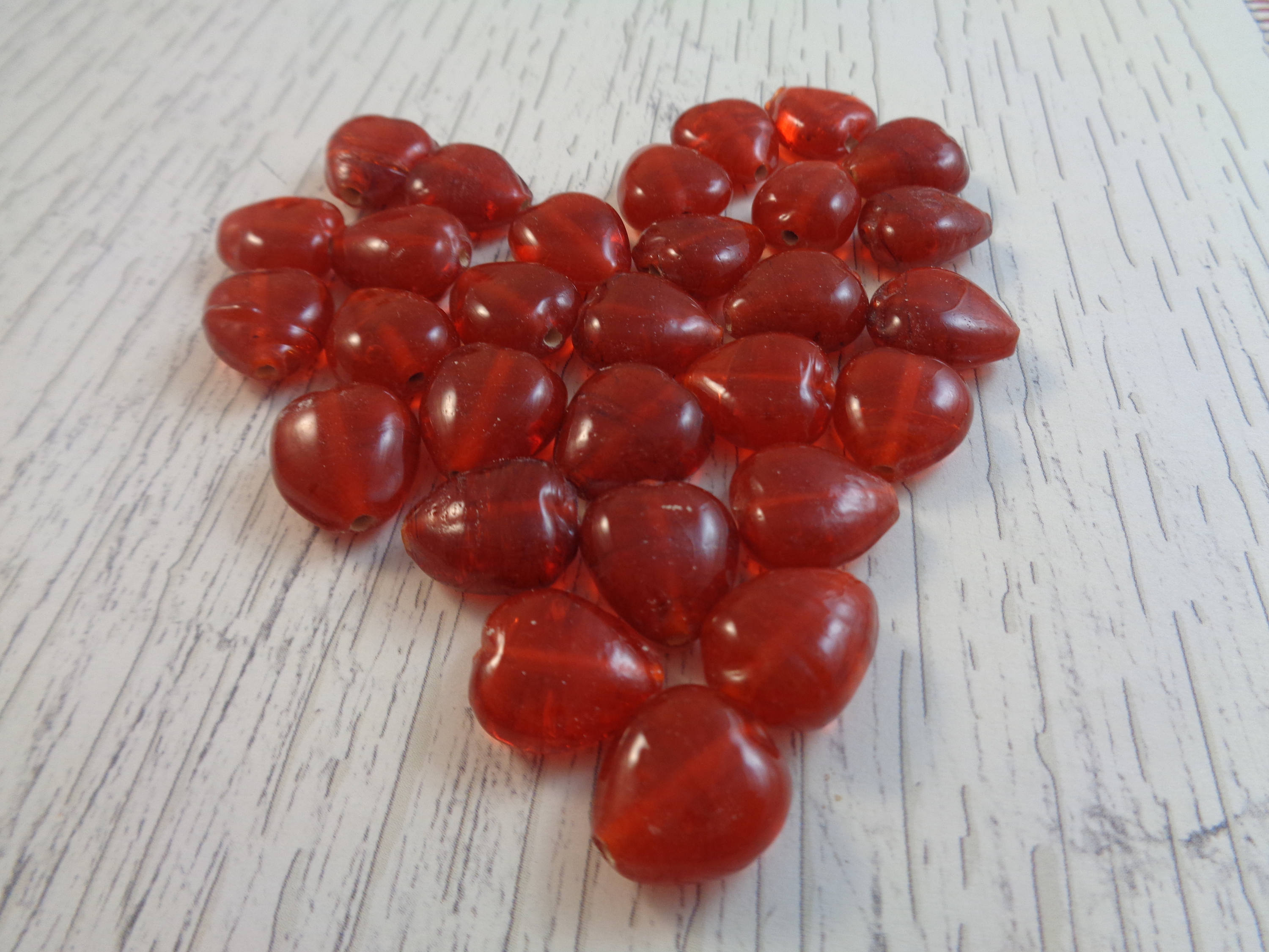 12 Pretty Bright Red Heart Shaped Glass Beads 14x13mm Etsy UK