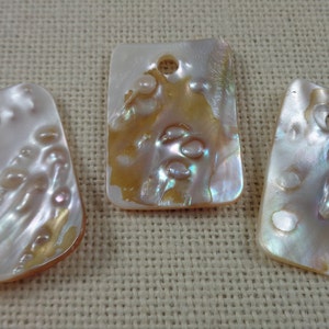 3 Pcs Pearl Shell Pendants - Rectangle Flat Curved Focal Bead - 43x29x3mm Smooth Pearl Finish - Front Drilled Large Hole Pendants #S4796