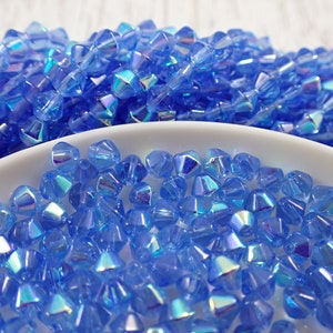 250 pezzi di biconi di vetro azzurro - piccole perle da 4 mm - perle di vetro con finitura blu AB - piccole perle azzurre con finitura liscia - biconi di vetro #S5301