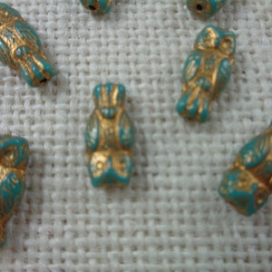 10 Tiny Turquoise Green Gold Glass Owl Shaped Beads 15x7mm Pressed Czech Glass Owl Shaped Animal Beads Green Gold Small Owl Beads #S3972