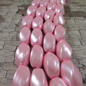 CLEARANCE 32 Pcs Pink Magnetic Hematite Beads - 12x8mm Pink Oval Twist Shape Bead - Smooth Magnetic Hematite - Full Strand Light Pink #K1010
