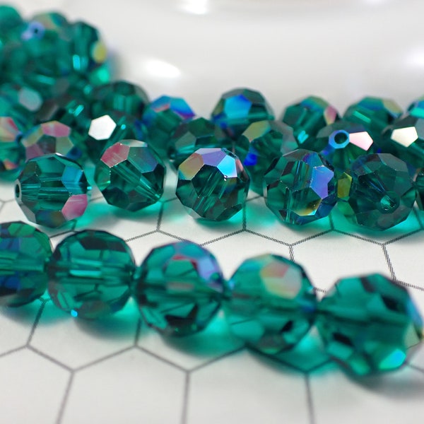 25 Pcs Emerald Green Vintage Glass Beads - Round 8mm Faceted Glass Beads - Deep Teal Green AB Finish - Shiny Faceted Round Beads #S7377