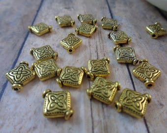 SALE - 6 Pcs Gold Metallic Diamond Shaped Beads - 10x9x3mm Flat Floral Design - Diamond Shape Gold Filled Metal Beads - Diamond Shape #M1062