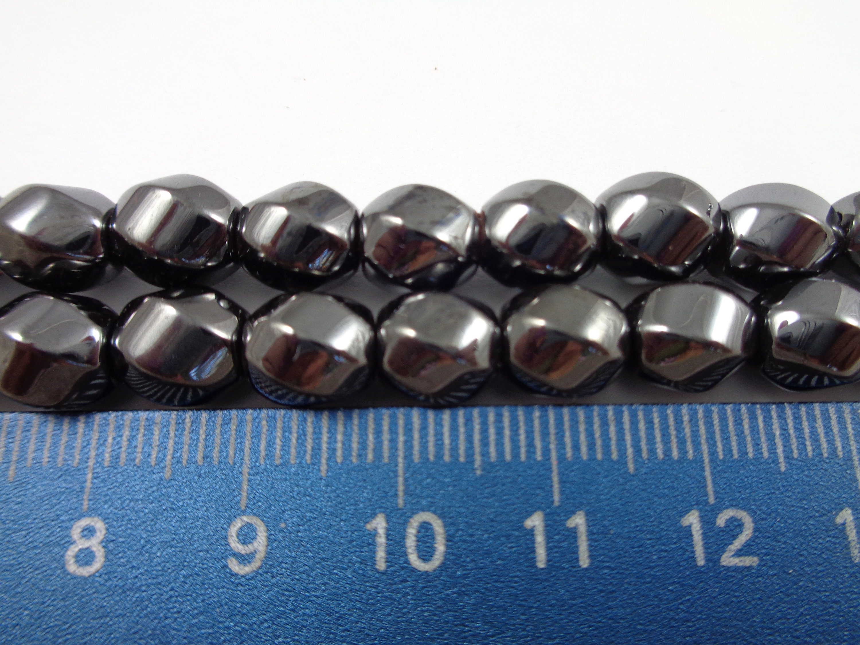 25 - 6x12mm Twisted Magnetic Hematite Beads-HEMATITE-MAGNETI