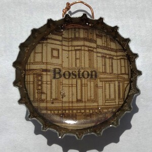 Colgante de tapa de botella de Boston