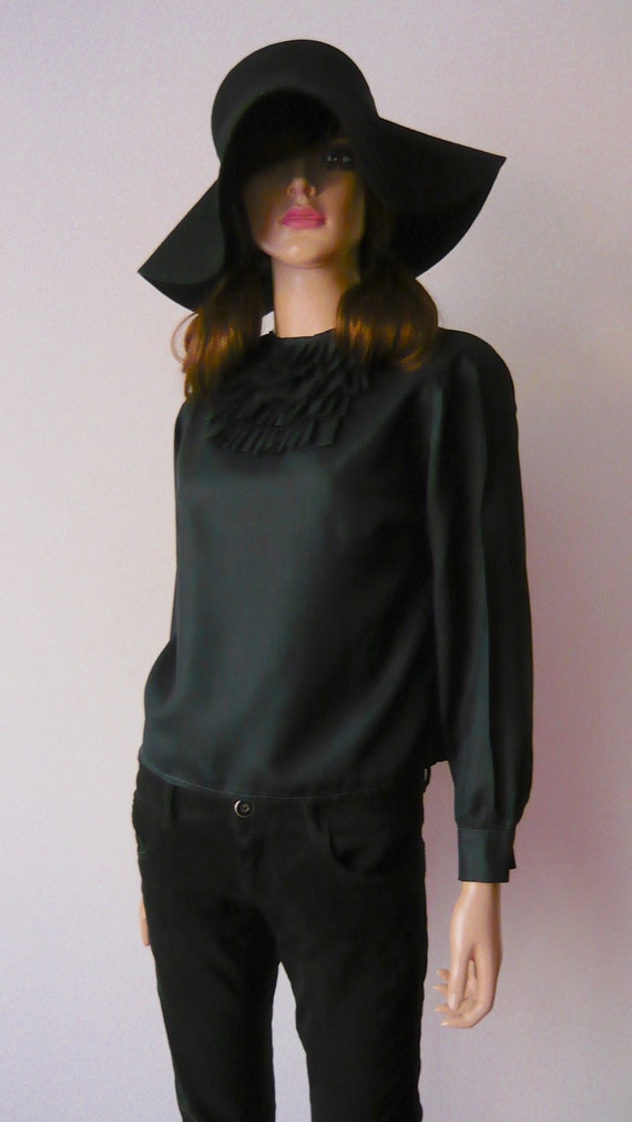 Vintage 1960s, Black Ruffled Jabot, Gothic Victor… - image 3