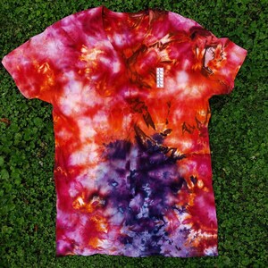 Handmade Tie Dye Shirt Large V-neck Tie Dyed T Shirt One of a Kind