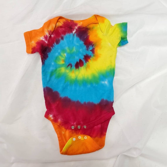 Handmade Tie Dye 6 Month Tie Dyed Baby Onsie Bodysuit