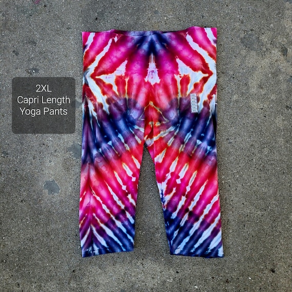 Handmade Tie Dye Yoga Pants Carpi Knee Length size 2XL