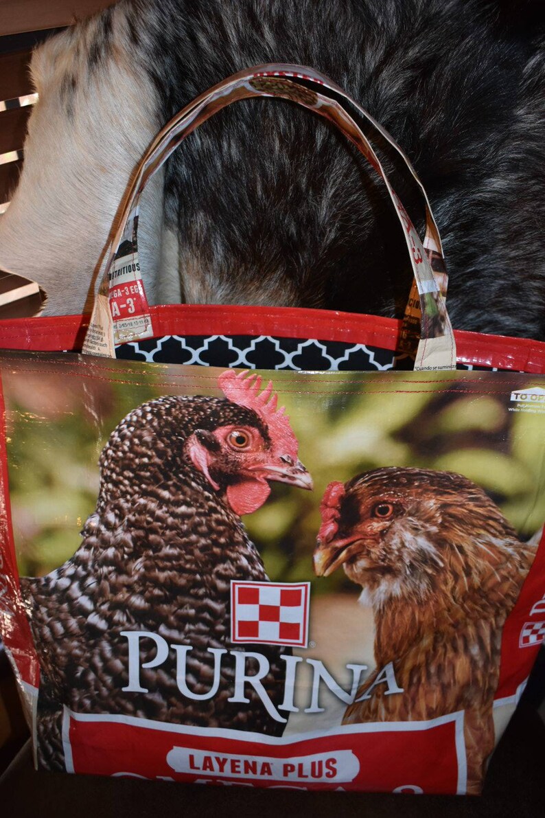 Recycled feed sack tote wchickens with black fabric liner bagpursereusable shoppingstock showspringffa