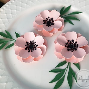 Set van 10 kleine papieren bloemen, roze bloemen, handgemaakte papieren bloemen, babyshowerbloemen, tafeldecoratie bloemen, bruiloftsdecor, minibloem