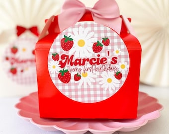 Children’s Party Box | STRAWBERRY PICNIC| Personalised kids luxe picnic meal boxes