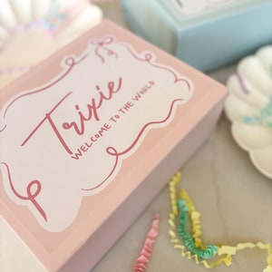 Personalised Baby Box | WELCOME to the WORLD SWIRL | Boy Girl Keepsake ...