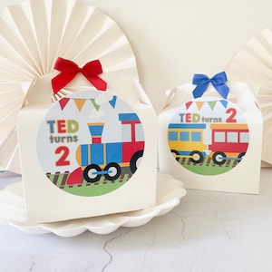 Children’s Party Box | BRIGHT TRAIN | Personalised kids luxe picnic meal boxes