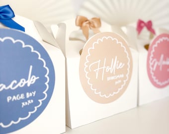 Personalised Wedding Gift Box | WHITE SCALLOP | thank you party boxes Party Gift Bag with Bow