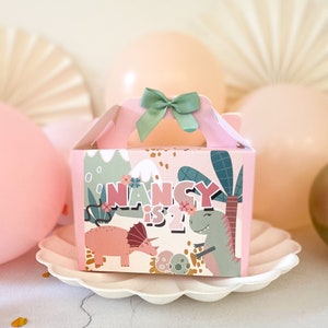 Children’s Party Box | CUTE DINOSAUR SQUARE | Personalised kids meal boxes
