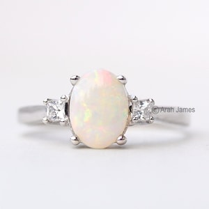 MARIA - Opal Diamond Trilogy Ring in Rose Gold, Yellow Gold, White Gold, Platinum, Engagement Ring, Promise Ring, October Birthstone
