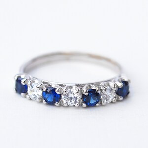 LAINEY - Sapphire Diamond Ring in Rose Gold, Yellow Gold, White Gold, Engagement Ring, Promise Ring, September Birthstone