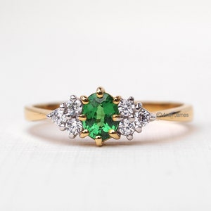LOLA - Tsavorite Diamond Cluster Ring in Rose Gold, Yellow Gold, White Gold, Platinum, Engagement Ring, Promise Ring