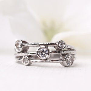 MARYLIN - Diamond Cluster Wedding Ring in Rose Gold, Yellow Gold, White Gold, Promise Ring, Wedding Band