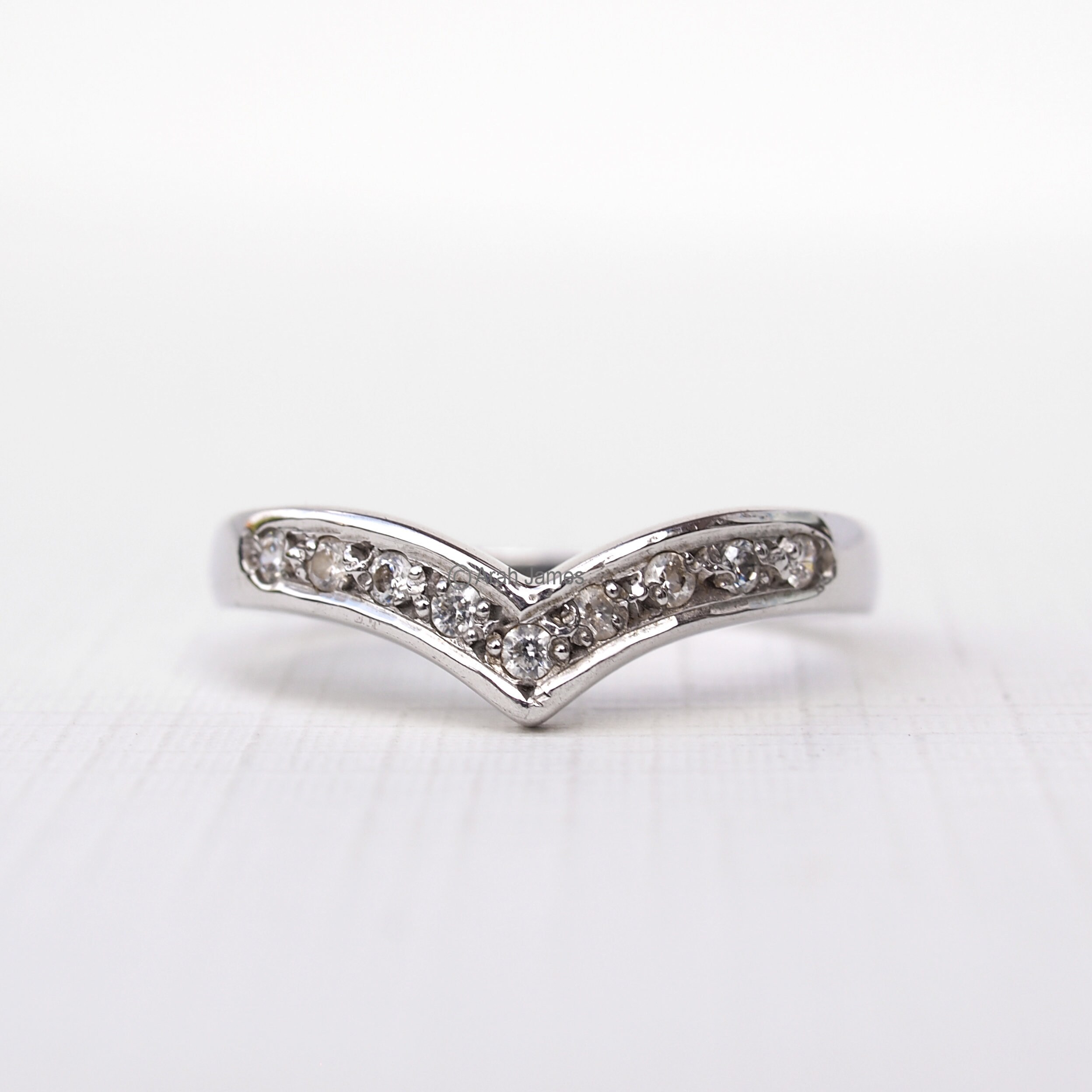9ct White Gold and Diamond Wishbone Ring - Luxury Jewellery & Watches