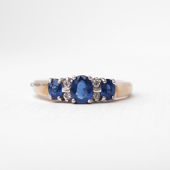 sapphire trilogy ring