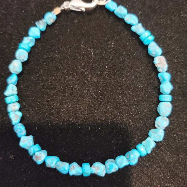 Kingman turquoise petit nuggets and kingman heishi bracelet