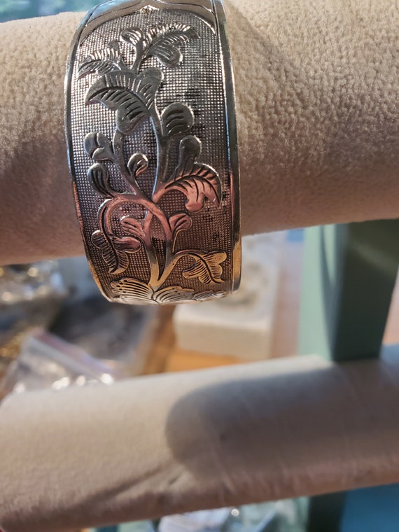 Beautiful silver etched cuff bracelet