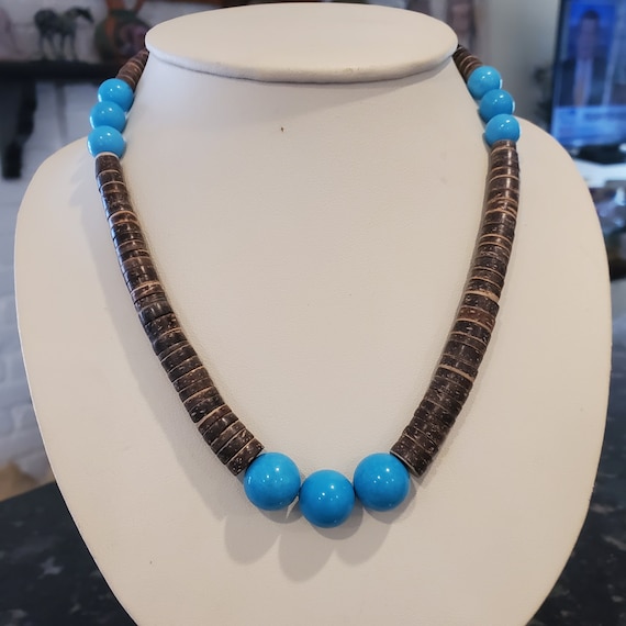 Turquoise and heishi statement necklace - image 1