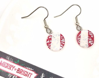 Peppermint Swirl Tinsel Earrings / Christmas Jewelry / Polymer Clay / Candy Earrings