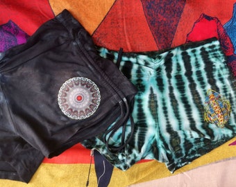 Psychedelic Mini Shorts, Adjustable length, Festival Tie Die Shorts, Shorts with  geometric print, Yoga and Dance pants