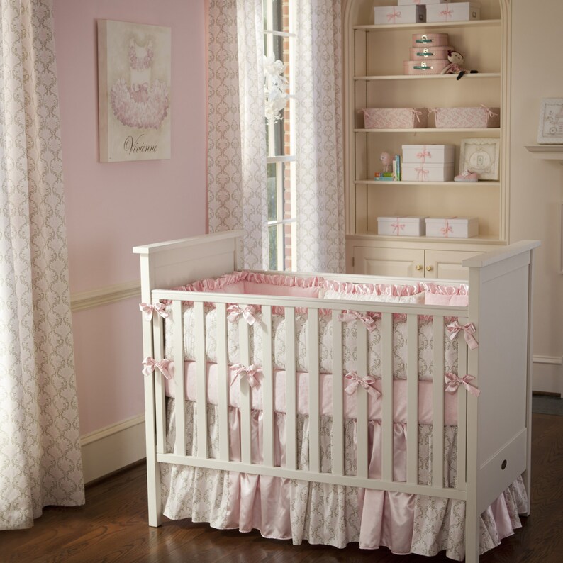 pale pink crib sheet