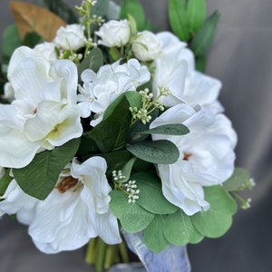 Magnolia, Wedding Bouquet, Magnolia Bouquet, Bride Bouquet, White Rose Bouquet, Ivory flowers, Boho, White Hydrangea, Eucalyptus, Lambs Ear