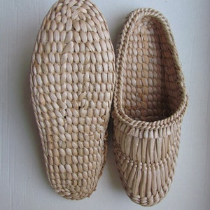 Bast sandals Straw slippers Sauna shoes Massage slippers Vegan women men shoes Organic product Raffia shoes for home Earthing sandals image 2