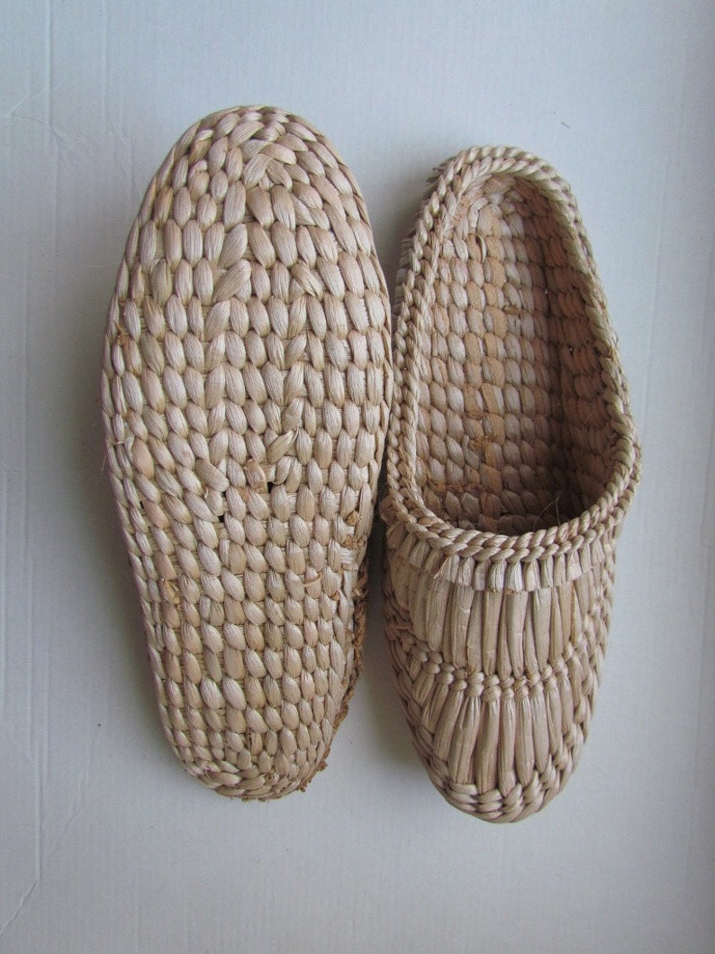 Bast sandals Straw slippers Sauna shoes Massage slippers Vegan women men shoes Organic product Raffia shoes for home Earthing sandals image 2