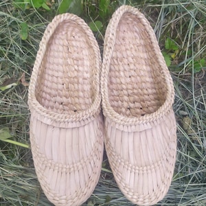 Bast sandals Straw slippers Sauna shoes Massage slippers Vegan women men shoes Organic product Raffia shoes for home Earthing sandals image 4